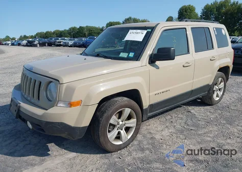2016 Jeep Patriot Latitude из США, поврежденный, VIN 1C4NJRFB2GD752866